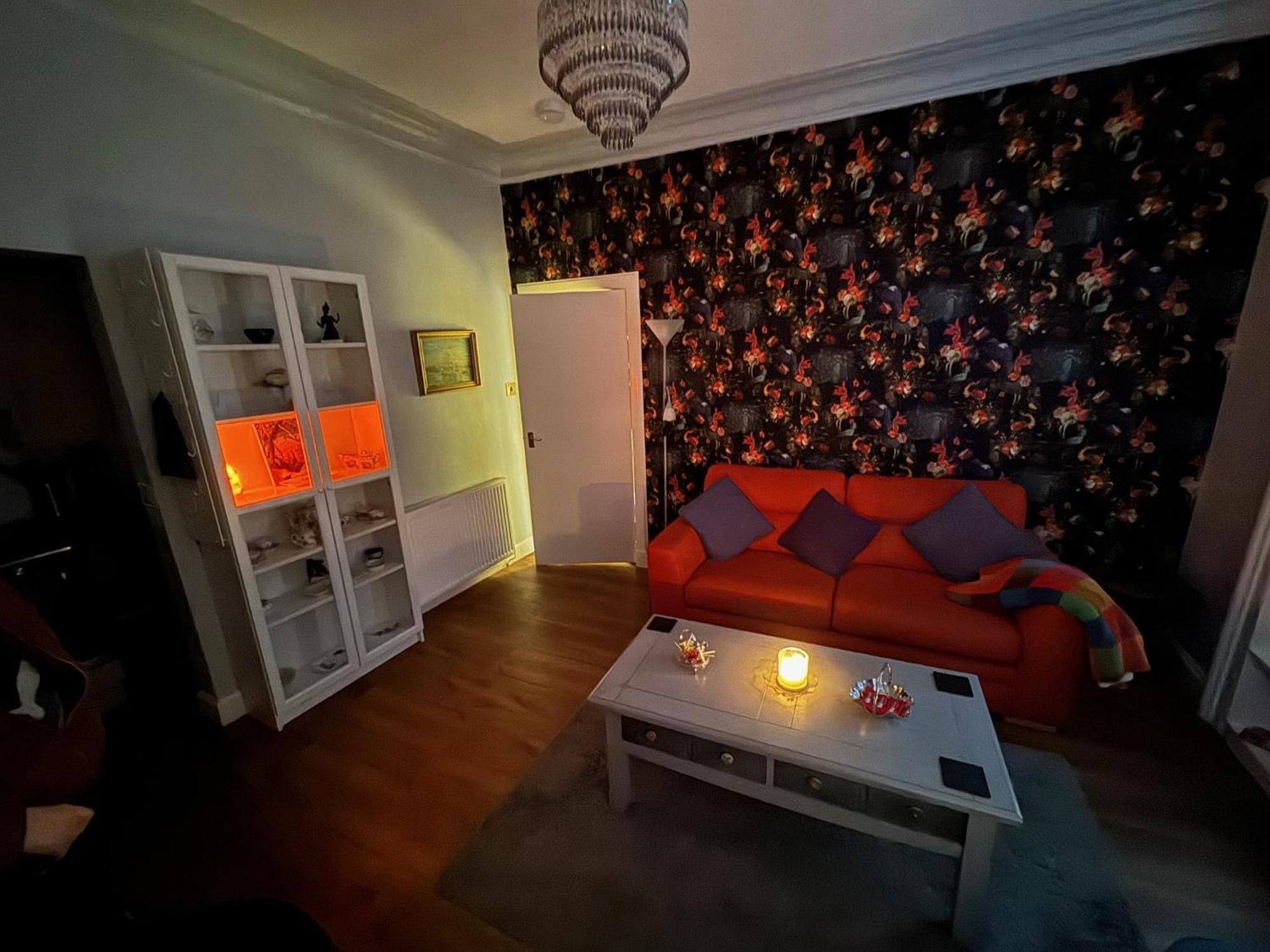 Edinburgh Two Bedroom Apartment With Free Side Street Parking 24 Hours Экстерьер фото